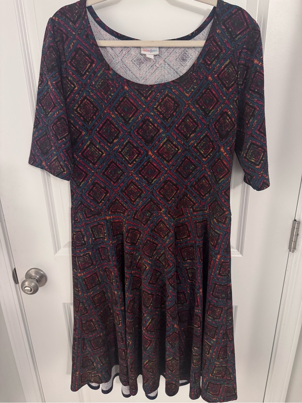LuLaRoe Nicole Dress 3XL – Geometric Print Fit & Flare